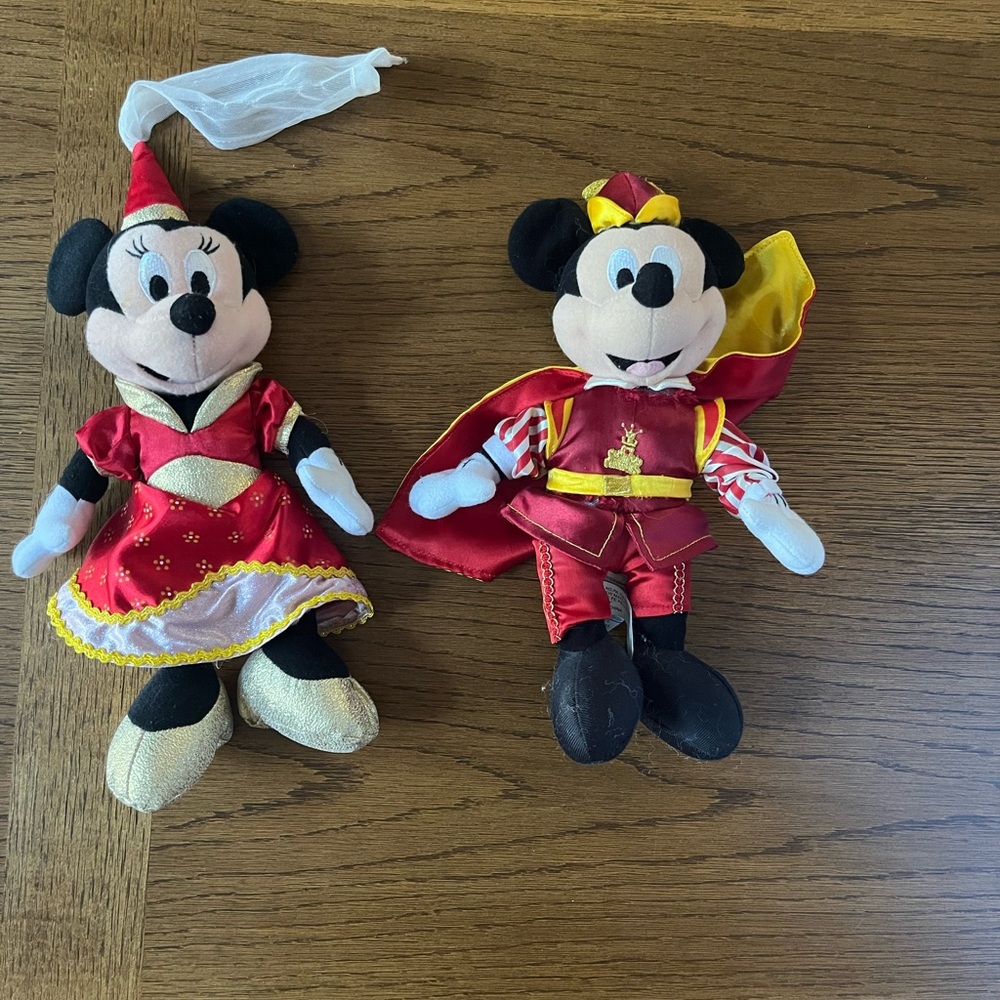 Vintage Disney On Ice Princess Classics Mickey and Minnie Plush